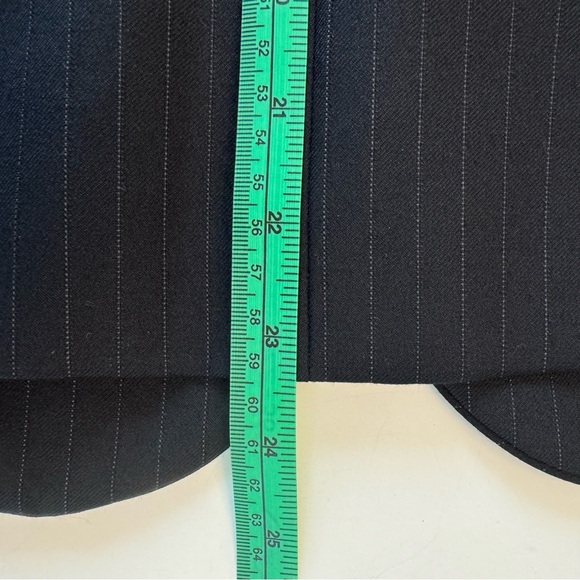 J Crew Super 120’s Blazer Suit Jacket 10T 10 Tall Black Pinstriped 2 Button Wool - Picture 9 of 11
